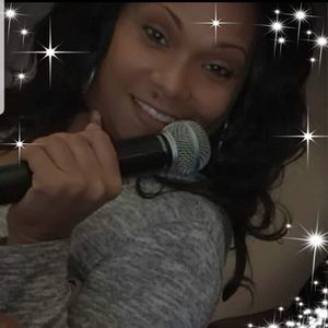 Meet your Posher, Esther